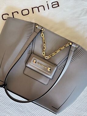 CROMIA Designer Taupe Grey Leather Shoulder Tote Bag w Gold Chain Handbag Purse